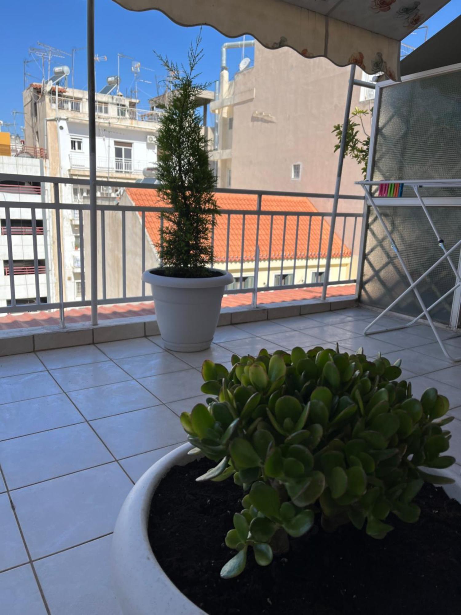 Qqueen House Piraeus Bagian luar foto